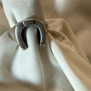 Sterling Silver women's Horseshoe Ring